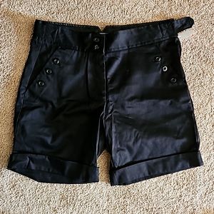 The Limited Bk shorts